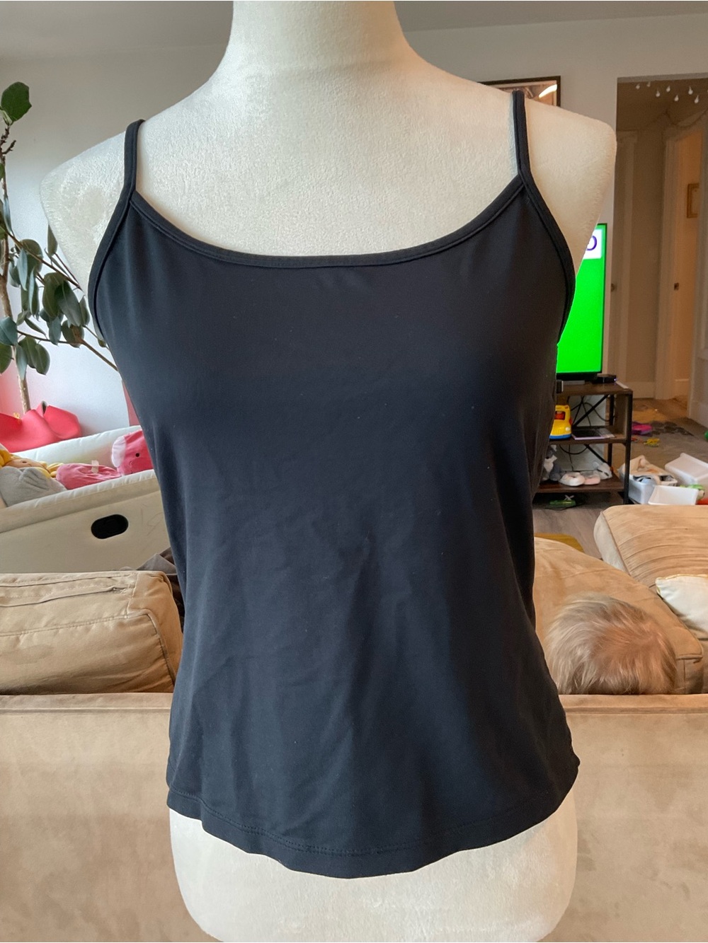 🐝Perfect Basic Banana Republic‎ Black Spaghetti Strap Camisole Size Medium